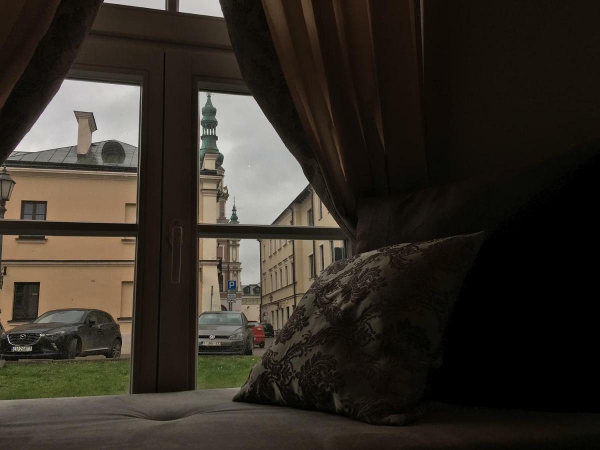 Apartament Akademicka Zamość Exteriör bild